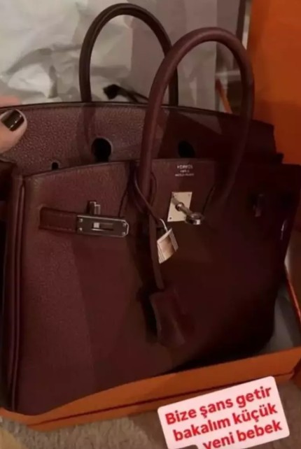 Çantasının fiyatı dudak uçuklattı...